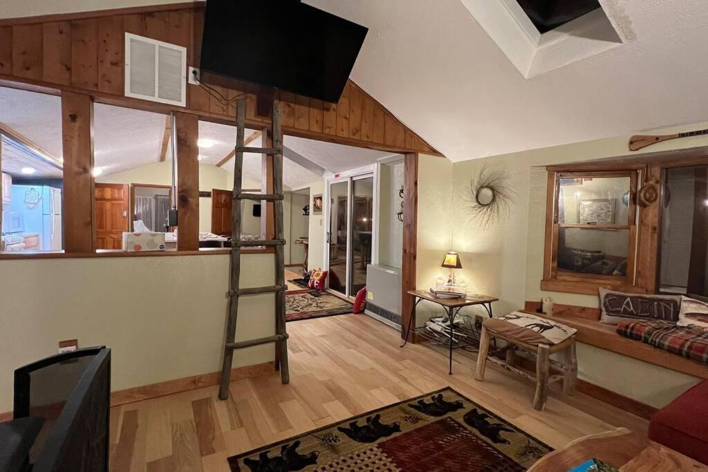 Thorpe On The Water. Creekside Nederland Cabin. Εξωτερικό φωτογραφία